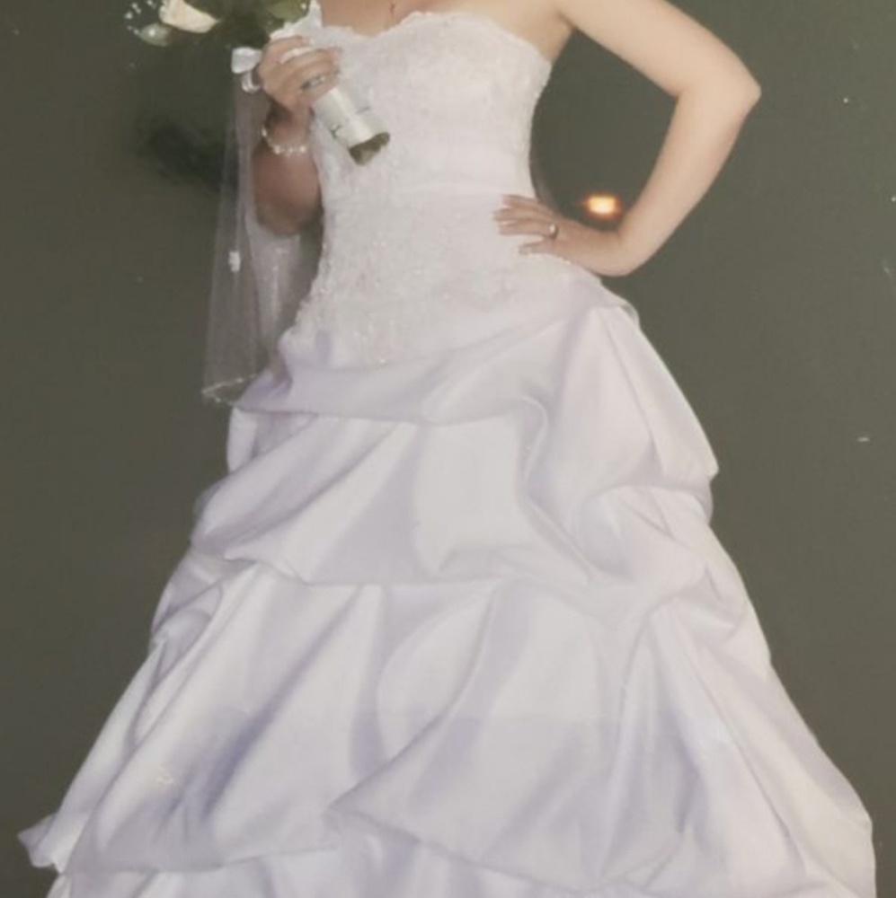 David's Bridal wedding dress